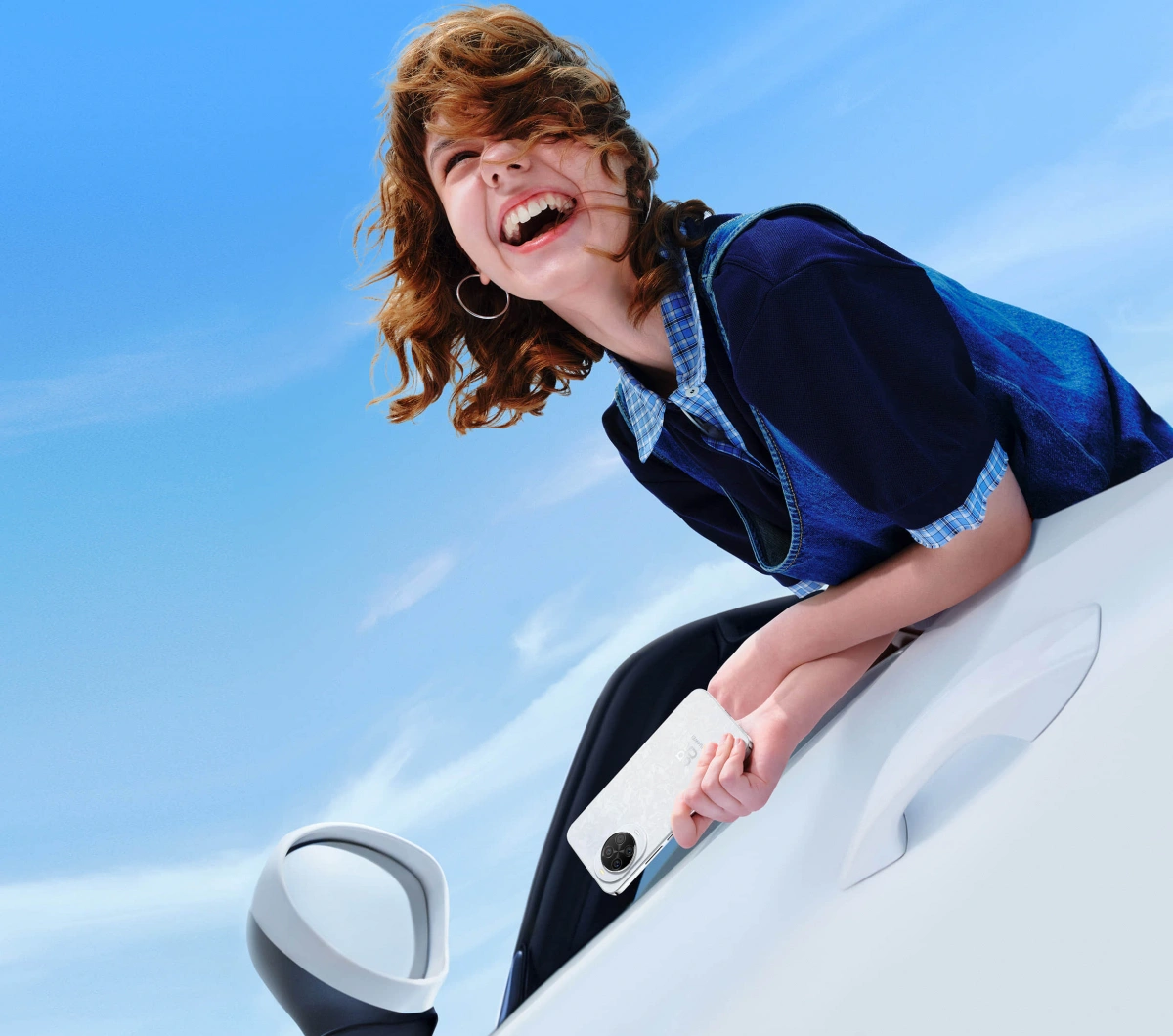 Смартфон Huawei Nova 14 12/512Гб Голубой кристалл (TLR-LX9). Фото 7