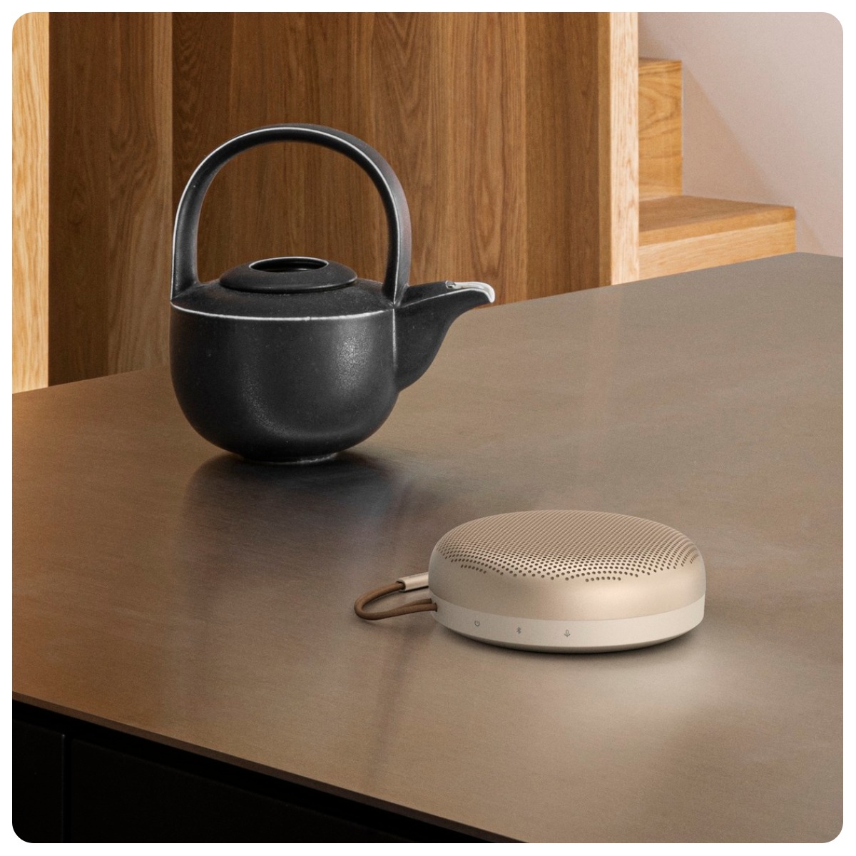Bang-Olufsen-BeoSound-A1-2nd-Gen-02
