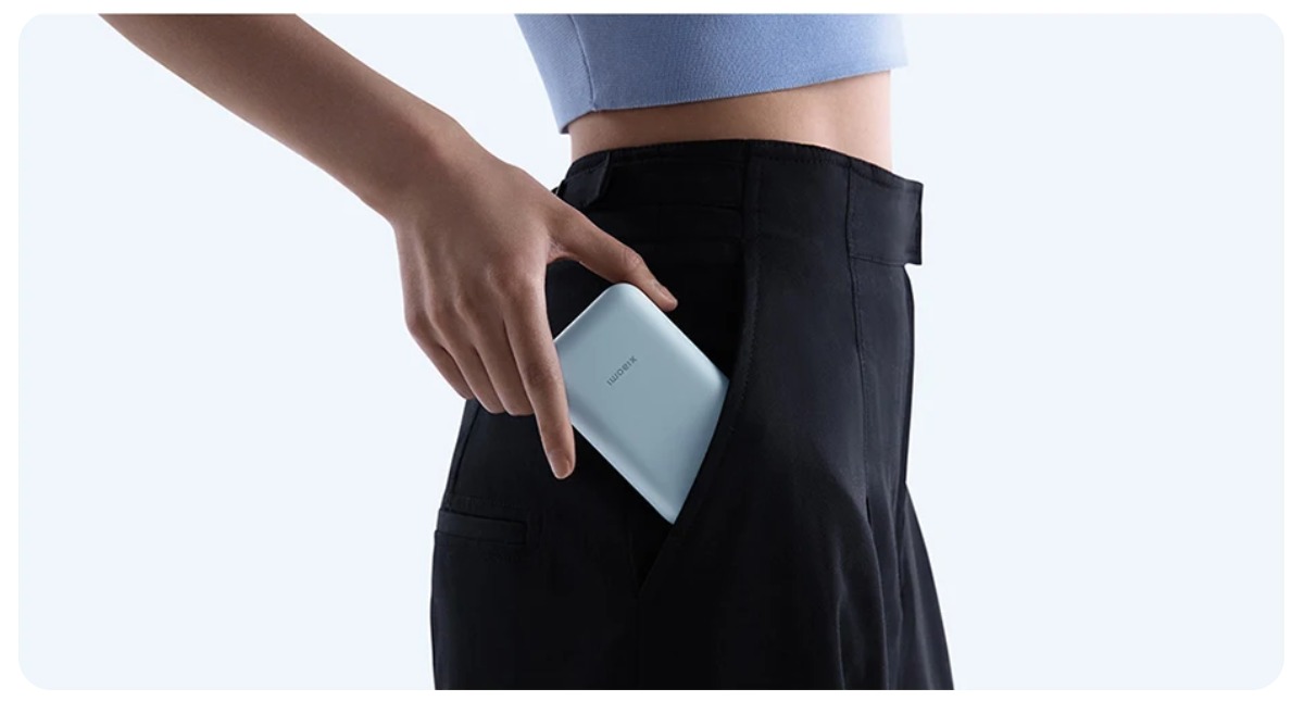 XiaoMi-Mi-Power-Bank-With-Cable-USB-C-10000mAh-Pocket-Version-P15ZM-05