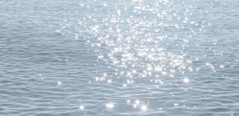 Pitaka-Ultra-Slim-Case-KI1708AG-01